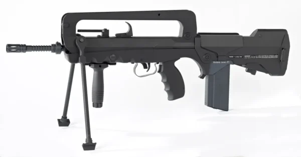 FAMAS F1