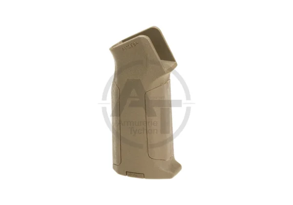 Straight Backstrap Grip